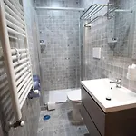 Affittacamere Quest House Lihong Roma
