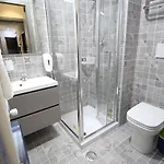 Quest House Lihong Roma