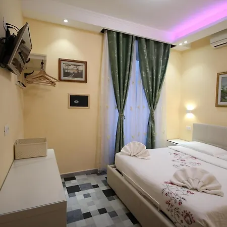 Vendégház Quest House Lihong 4*