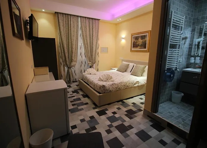 Гостевой дом Quest House Lihong 4*